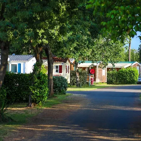 Azu'rivage 캠프장 *