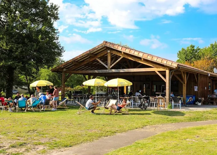 Azu'rivage Kamp alanı